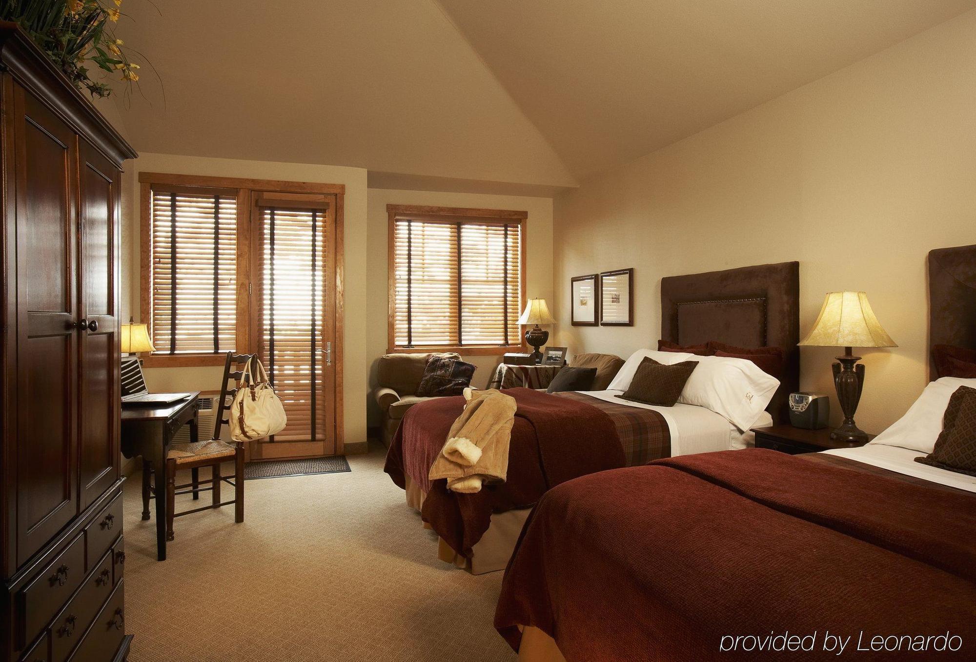 The Hotel Telluride Room photo